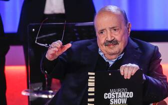 Maurizio Costanzo, durante la registrazione della prima puntata dell'edizione numero 40 del Maurizio Costanzo Show, al Teatro Parioli, Roma 26 aprile 2022. ANSA/FABIO FRUSTACI