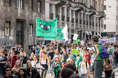Fridays for future, il 19 aprile torna lo sciopero globale del clima