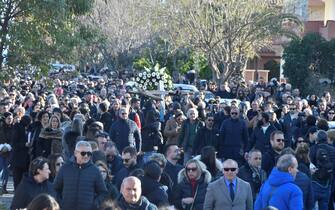 La Via Crucis in memoria dei migranti morti in Calabria La Via Crucis in memoria dei migranti morti in Calabria
