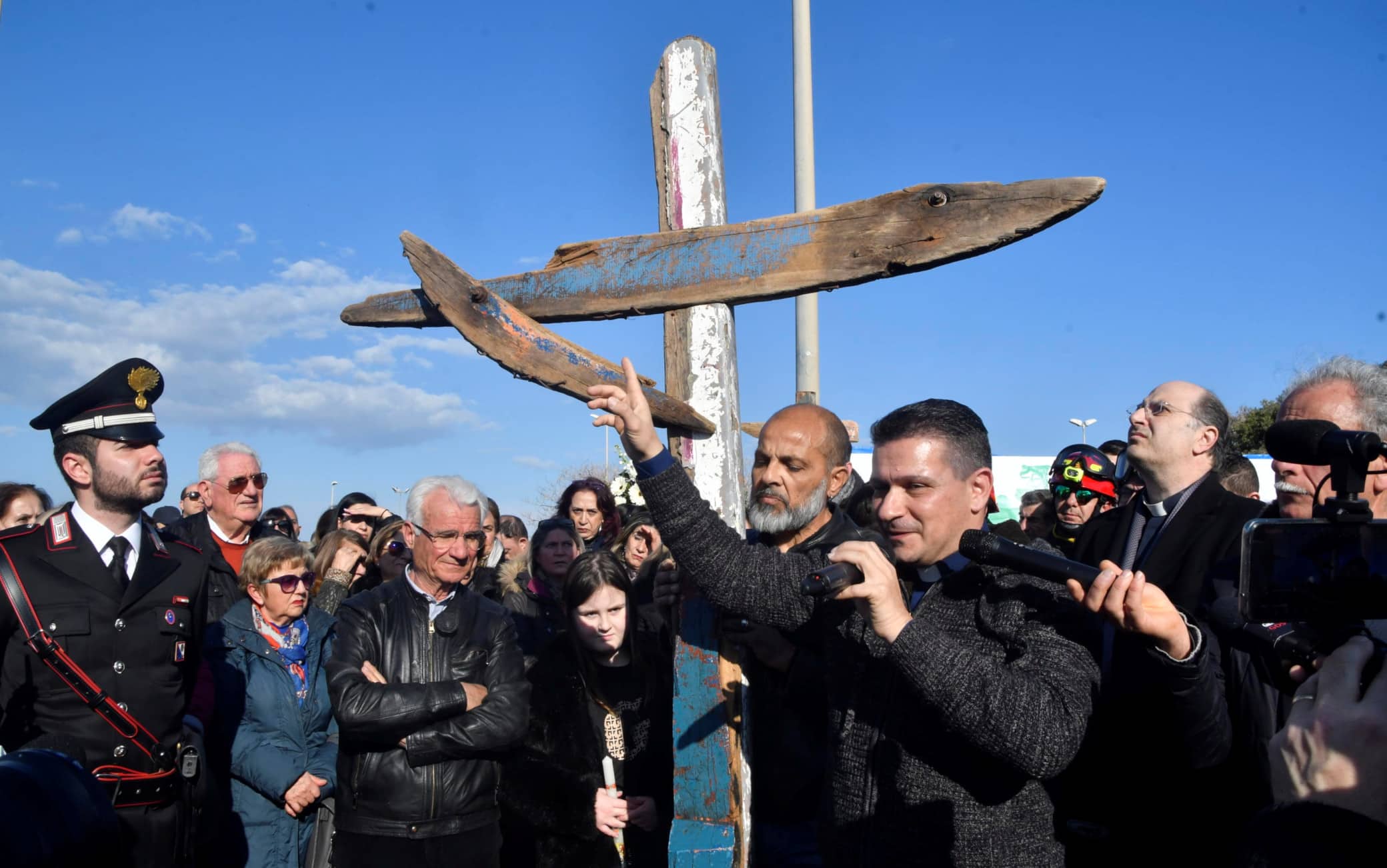 La Via Crucis in memoria dei migranti in Calabria