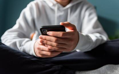 Social vietati agli under 16, la proposta della garante per l'infanzia