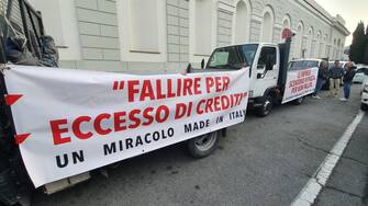 Crediti incagliati, protesta degli edili a Genova