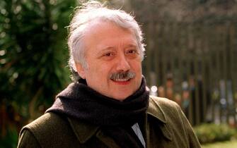 RAI:PRESENTATO PROGRAMMA " STORIE " DI GIANNI MINA'.IL GIORNALISTA FOTOGRAFATO PRIMA DELLA PRESENTAZIONE DEL PROGRAMMA.