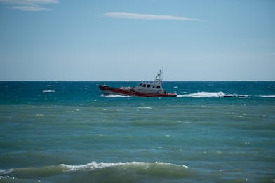 Sardegna, collisione nave-peschereccio: tre indagati