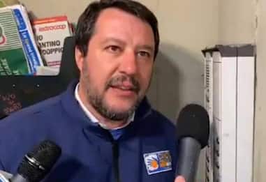 Bologna, condannata per spaccio la famiglia a cui citofonò Salvini