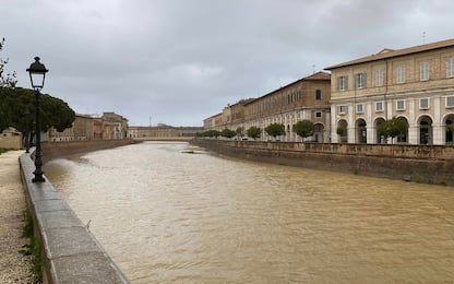 Maltempo nelle Marche, allerta alluvione a Senigallia