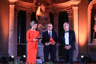 Premio Galileo 2000: Tornatore, Vanoni e Koons a Firenze