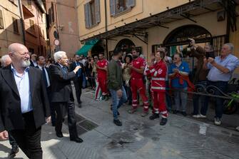 Il presidente della Repubblica Sergio Mattarella incontra la cittadinanza di Modigliana (Forlì-Cesena) in occasione della visita nelle zone dell'Emilia-Romagna colpite dall'alluvione, 30 maggio 2023. ANSA/ FRANCESCO AMMENDOLA - UFFICIO STAMPA PER LA STAMPA E LA COMUNICAZIONE DELLA PRESIDENZA DELLA REPUBBLICA ++HO - NO SALES EDITORIAL USE ONLY++ NPK++