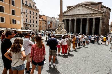 Sangiuliano: da 1 luglio Pantheon a pagamento, da 16 treno Roma-Pompei
