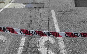 Visita del presidente Sergio Mattarella sul luogo della tragedia ferroviaria che e' costata  la vita di 5 operai a brandizzo (torino - 2023-08-31, EDOARDO SISMONDI) p.s. la foto e' utilizzabile nel rispetto del contesto in cui e' stata scattata, e senza intento diffamatorio del decoro delle persone rappresentate