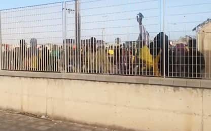 Migranti, cauzione di 5mila euro alternativa al trattenimento in Cpr