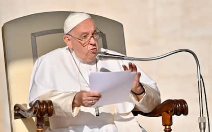 Papa Francesco su benedizione coppie gay: non temo scisma nella Chiesa