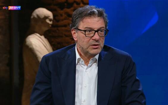 Sky 20 anni, Giorgetti: "Manovra costruita con serietà e prudenza". LIVE