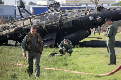 Ravenna, cade un elicottero militare: due feriti