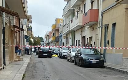 Tragedia nel Brindisino, figlio uccide la madre e si suicida 