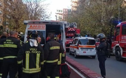Palermo, padre e figlio di 4 anni cadono dal sesto piano: morto l'uomo