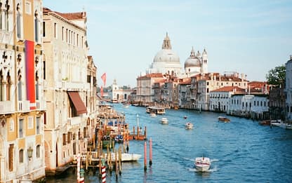 Venezia mette un limite ai gruppi organizzati, al massimo in 25