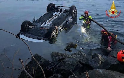 Auto cade nel lago di Como, morta una donna. Due feriti gravi