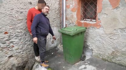 Torino, neonato in un cassonetto dei rifiuti: sta bene