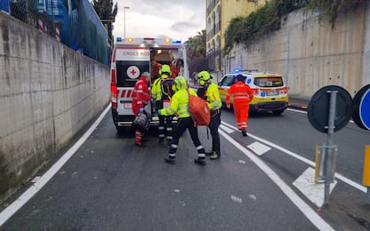Sanremo, 17enne muore schiacciato da camion, grave la sorella 15enne