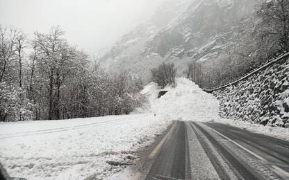 Valanga Valle d'Aosta, 6mila isolati: iniziati i lavori per riapertura
