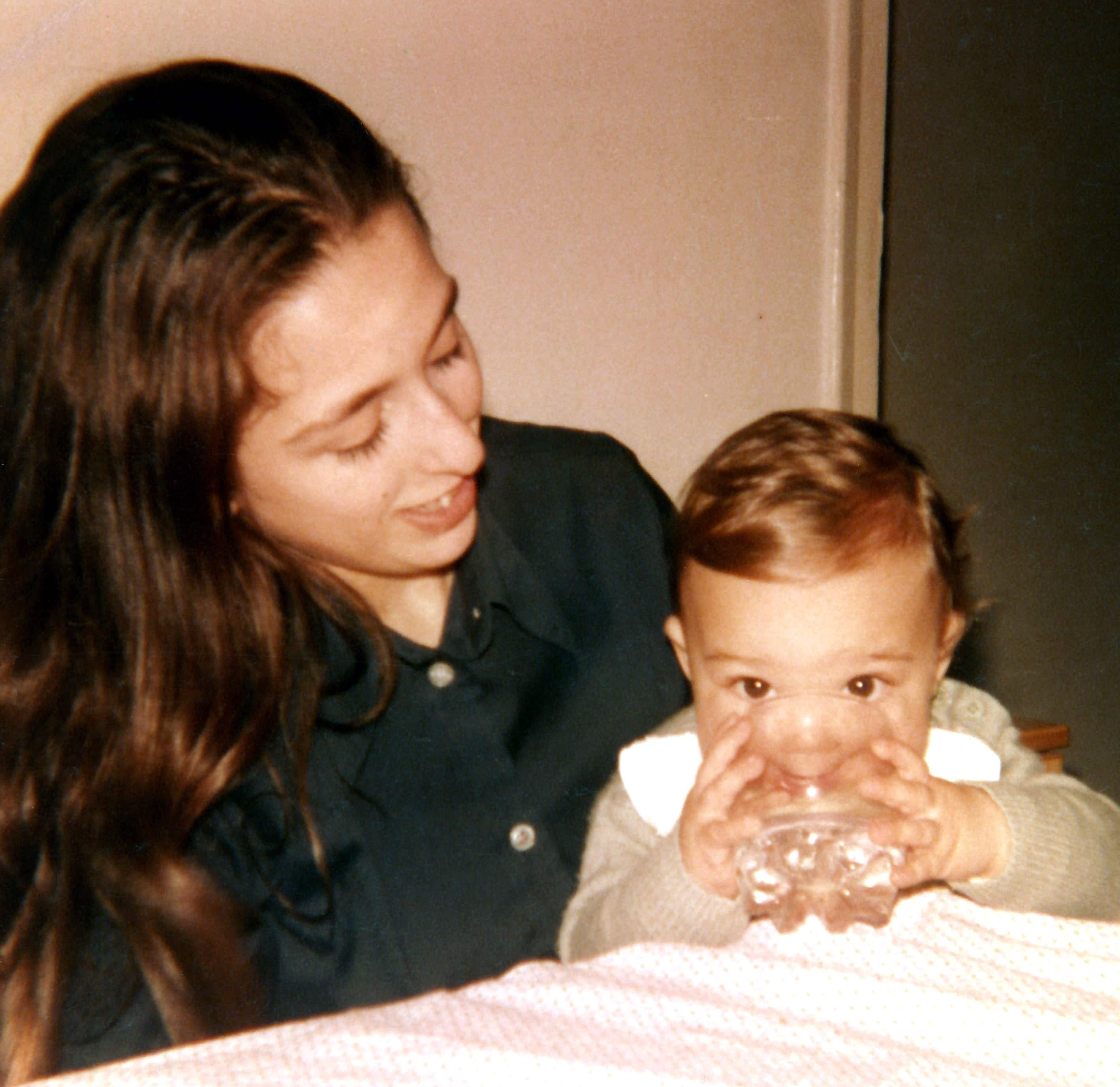 Lia Pipitone e il figlio Alessio nel 1980