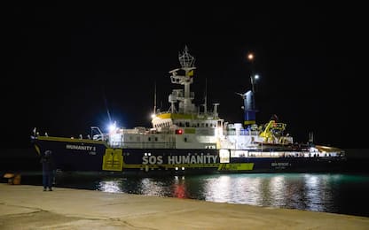 Migranti, sospeso fermo amministrativo della nave Humanity1