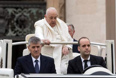 Papa Francesco: “Da padre Georg mancanza di nobiltà e umanità"