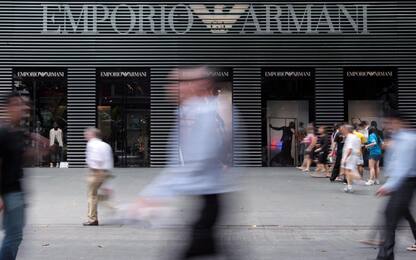 Caporalato, amministrazione giudiziaria per Giorgio Armani Operations