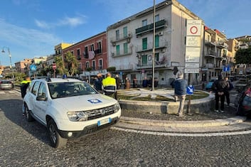 Terremoto ai Campi Flegrei di magnitudo 3.9. Paura anche a Napoli