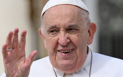 Papa Francesco: "Una madre non deve scegliere tra lavoro e figli"
