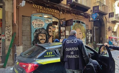 Camorra e riciclaggio, sequestrata una nota pizzeria a Napoli