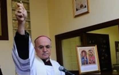 Vaticano, monsignor Carlo Maria Viganò accusato di scisma
