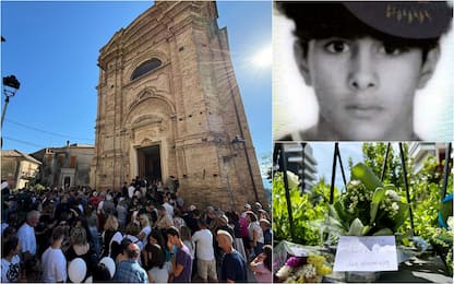 Omicidio Pescara, in centinaia ai funerali di Thomas Luciani