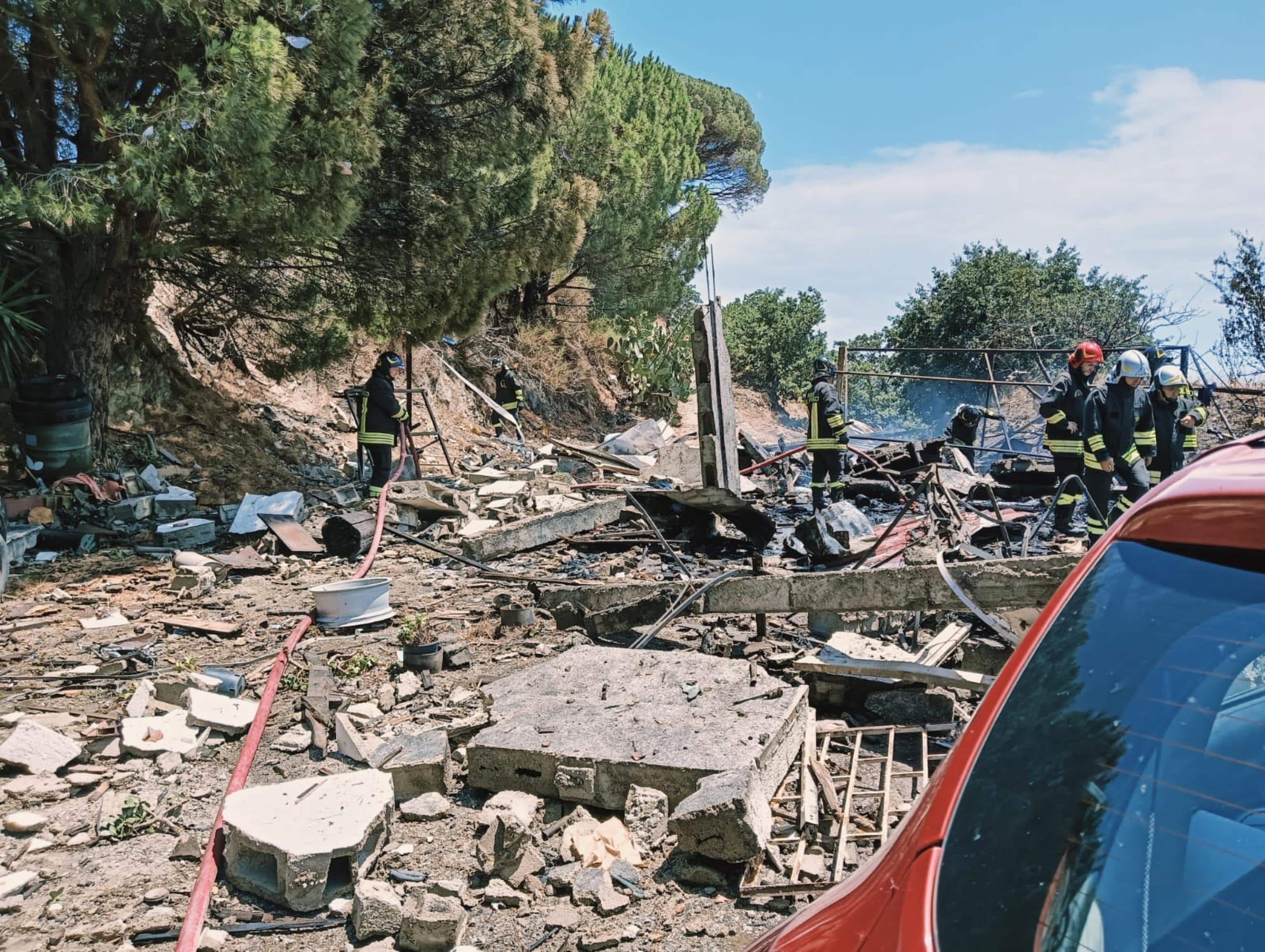 Il luogo dove è avvenuta l'esplosione a Messina
