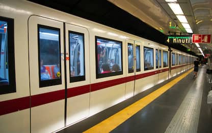 Metro Roma, rissa nella stazione Barberini: arresti e denunce