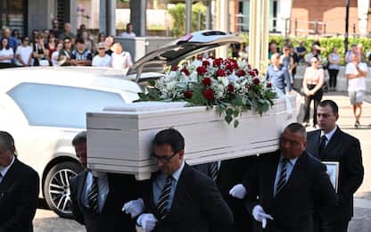 Omicidio Terno d'Isola, a Bottanuco i funerali di Sharon Verzeni