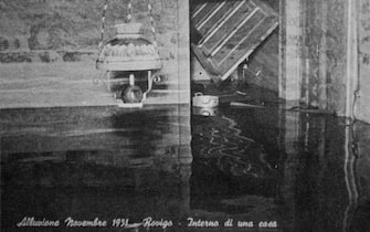 ROVIGO - ALLUVIONE IN POLESINE DEL 1951 - IMMAGINI STORICHE DEL FIUME PO PER GENTILE CONCESSIONE DELL ARCHIVIO DELLA MEMORIA DI SAN BELLINO (RO)