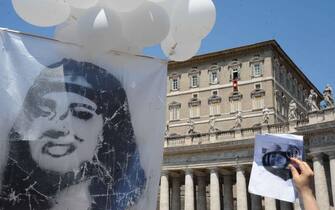 Foto Repertorio sul caso di Emanuela Orlandi Marcia per Emanuela Orlandi, dal Campidoglio a Piazza san Pietro (Roma'S / Fotogramma/giacominofoto, roma - 2012-05-27) p.s. la foto e' utilizzabile nel rispetto del contesto in cui e' stata scattata, e senza intento diffamatorio del decoro delle persone rappresentate (FOTO ARCHIVIO - 2018-10-31, Roma'S / Fotogramma/giacominofot) p.s. la foto e' utilizzabile nel rispetto del contesto in cui e' stata scattata, e senza intento diffamatorio del decoro delle persone rappresentate