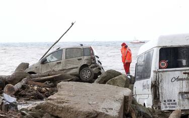 (221127) -- ROME, Nov. 27, 2022 (Xinhua) -- This photo taken on Nov. 26, 2022 shows damaged cars after a landslide on the island of Ischia, Italy. At least one person died and several others went missing in the island of Ischia in southern Italy on Saturday, after heavy rains triggered a landslide hitting several residential buildings, according to authorities and local media. (Str/Xinhua) - Jin Mamengni -//CHINENOUVELLE_XxjpbeE007059_20221127_PEPFN0A001/Credit:CHINE NOUVELLE/SIPA/2211270823/Credit:CHINE NOUVELLE/SIPA/2211270843