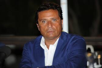Francesco Schettino former captain of Costa Concordia presents his book called &quot;The Truth Submerged&quot; written by Vittoriana Abate in photo Vittoriana Abate The book promises to give his version of events of the night of January 13 2012, when the massive cruise liner Costa Concordia rammed into rocks off the island of Giglio, prompting a panic-stricken night-time evacuation. (Photo by Franco Romano/NurPhoto) (Photo by NurPhoto/NurPhoto via Getty Images)