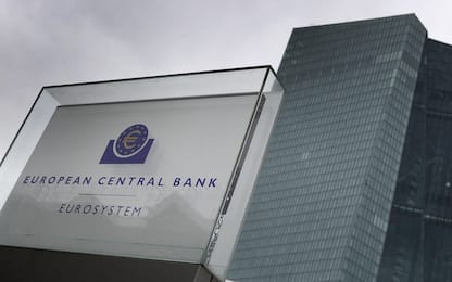 Bce, nuovo obiettivo d’inflazione: 2% simmetrico