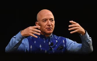 CEO of Amazon Jeff Bezos (R) gestures as he addresses the Amazon's annual Smbhav event in New Delhi on January 15, 2020. - Bezos, whose worth has been estimated at more than $110 billion, is officially in India for a meeting of business leaders in New Delhi. (Photo by Sajjad  HUSSAIN / AFP) (Photo by SAJJAD  HUSSAIN/AFP via Getty Images)
