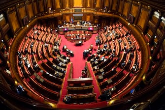 Inizio della discussione sulla fiducia chiesta dal governo al DL rilancio al Senato, roma 16 luglio 2020.
MAURIZIO BRAMBATTI/ANSA