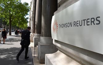 PARIS, FRANCE - MAY 05:  The corporate logo of Thomson Reuters is seen on May 5, 2014 in  Paris, France.  (Photo by Pascal Le Segretain/Getty Images)