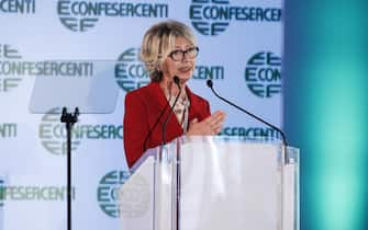 La presidente di Confesercenti Patrizia de Luise durante l'assemblea di Confesercenti, Roma 22  ottobre 2019. ANSA/GIUSEPPE LAMI
