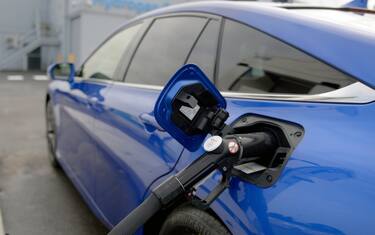 A Toyota Motor Corp. Mirai fuel cell electric vehicle refuels at the company's Hydrogen Center in Altona, Victoria, Australia, on Monday, March 29, 2021. Toyota unveiled its first hydrogen production and re-fueling facility in Victoria today. Photographer: Carla Gottgens/Bloomberg