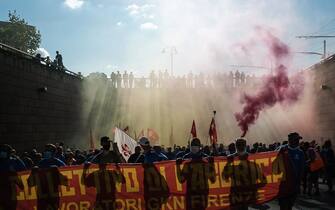 Manifestazione in solidarietà dei lavoratori della GKN Manifestazione in solidarietà dei lavoratori della GKN (Firenze - 2021-09-18, Stefano De Grandis) p.s. la foto e' utilizzabile nel rispetto del contesto in cui e' stata scattata, e senza intento diffamatorio del decoro delle persone rappresentate