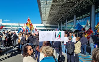 Proteste lavoratori Ita-Alitalia Fiumicino