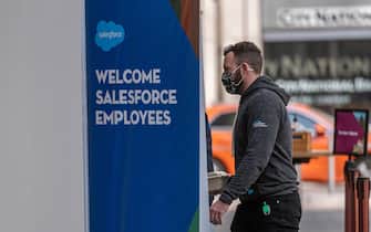 An employee enters the SalesForce.com Inc. Tower in San Francisco, California, U.S., on Tuesday, Oct. 5, 2021. About 21% of San Francisco areas office workers had returned as of Sept. 22, according to Kastle Systemsa figure that is little changed since the summer and the lowest among 10 U.S. metro areas. Photographer: David Paul Morris/Bloomberg via Getty Images